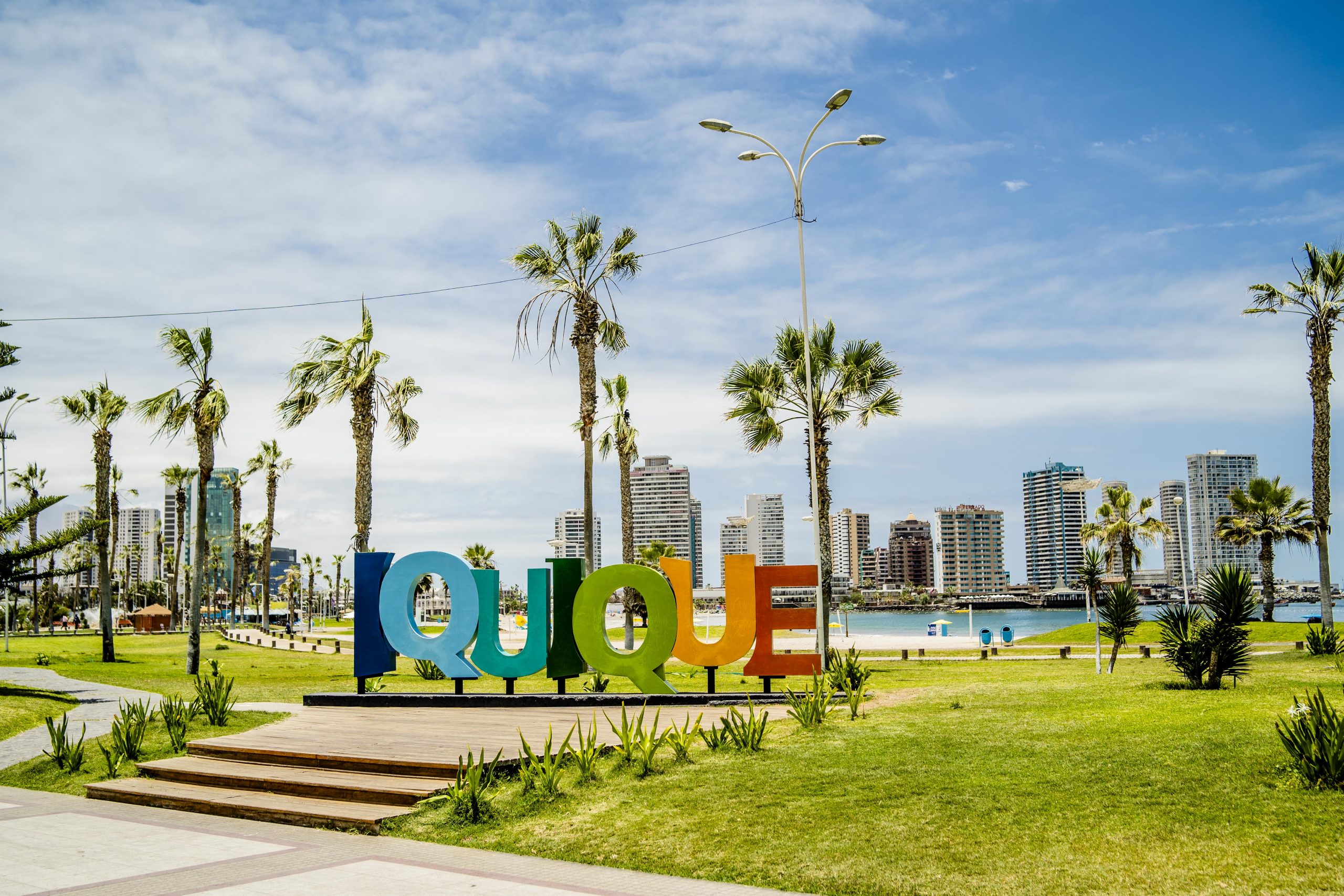 IQUIQUE Y ALTO HOSPICIO PASAN A FASE DE TRANSICIÓN ¿QUÉ ESTÁ PERMITIDO? Vilas Radio